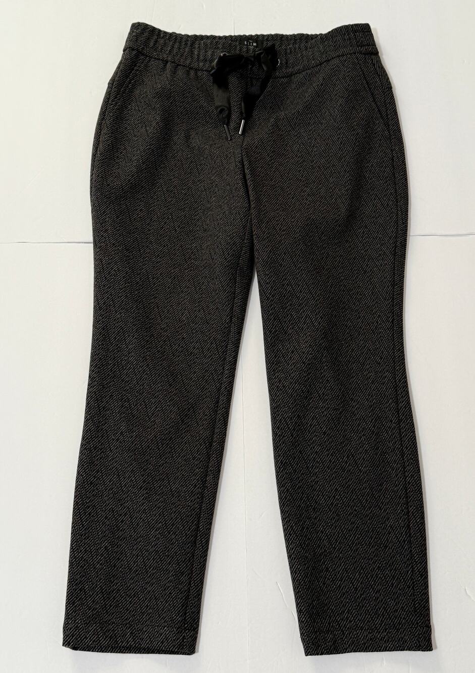 White House Black Market Knit Herringbone Pull On Pant, Size 8